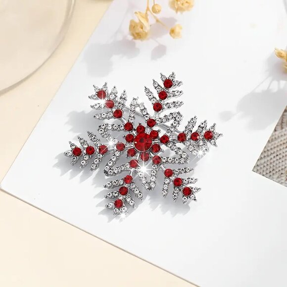 Christmas Brooch - Snowflake Brooch with Full Rhinestone Embellishment - Red🎁🎄 - Picture 1 of 3